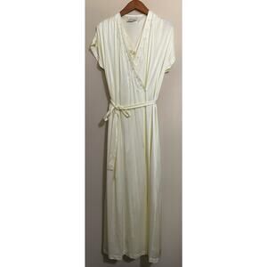 Vintage JCPenney Gown & Robe Peignoir Set Medium 100% Nylon Made in the USA